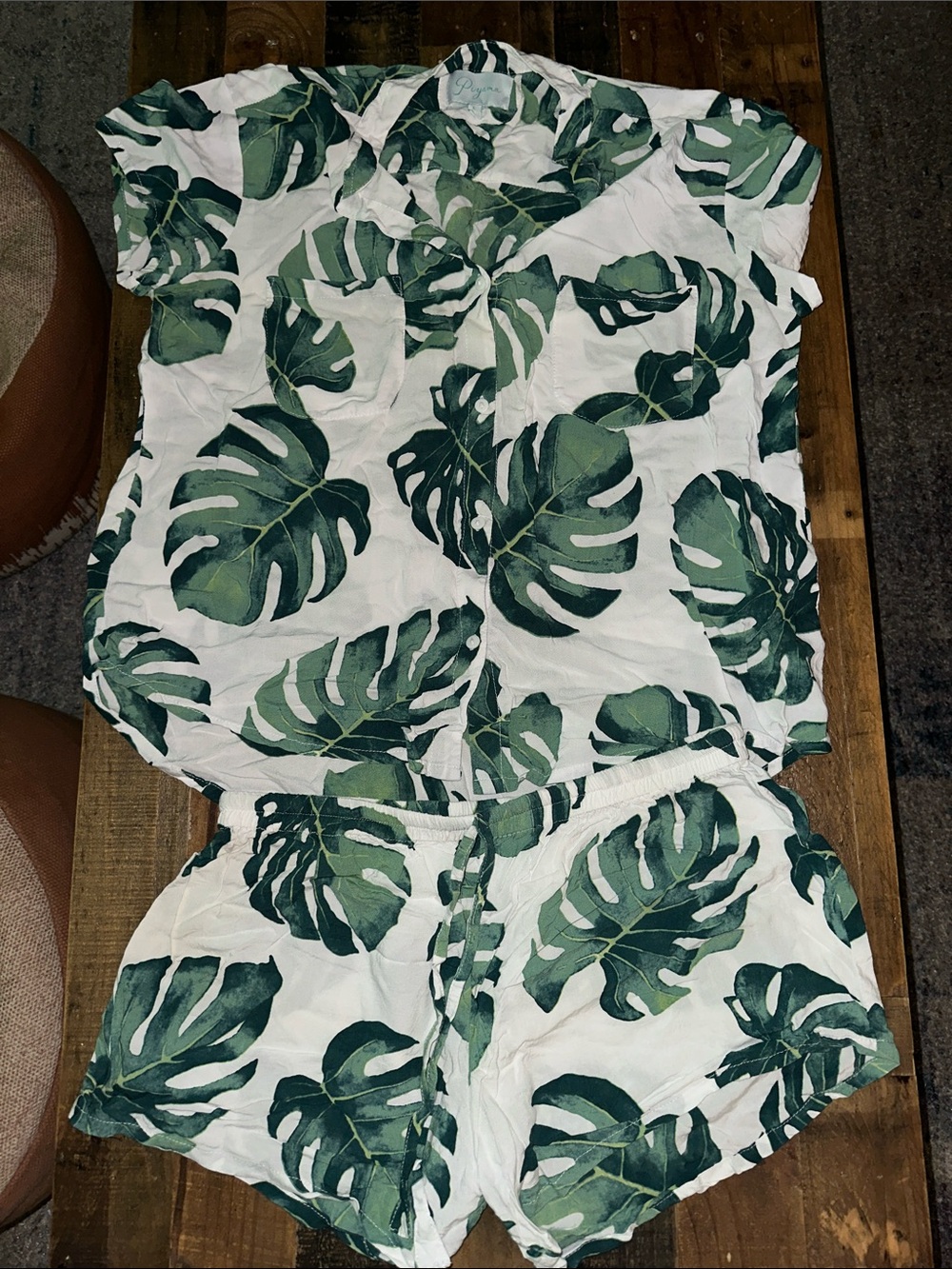 Tropical Leaf Two-Piece Lounge Set - Green on White